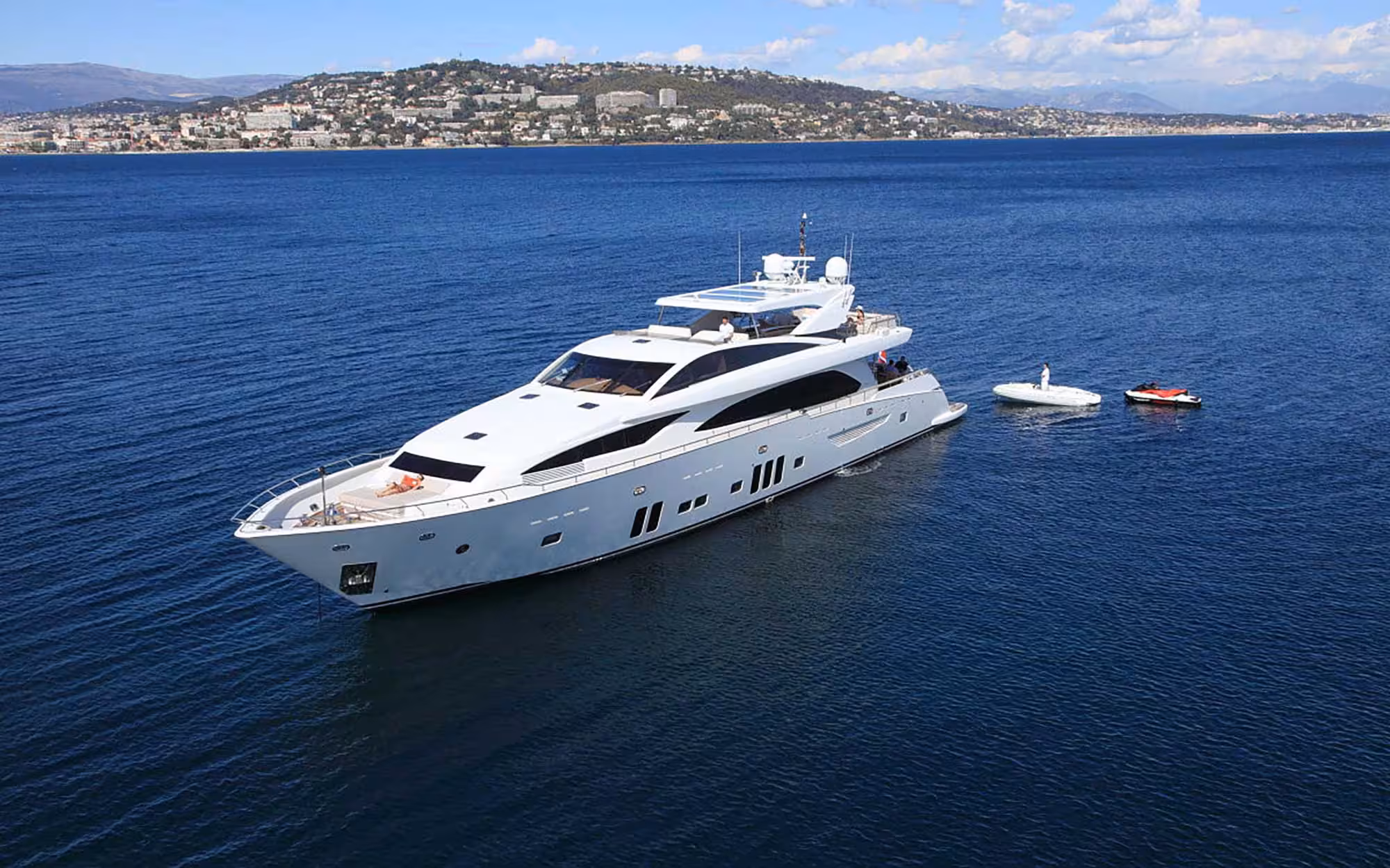 M/Y ARION 37m Couach 2011