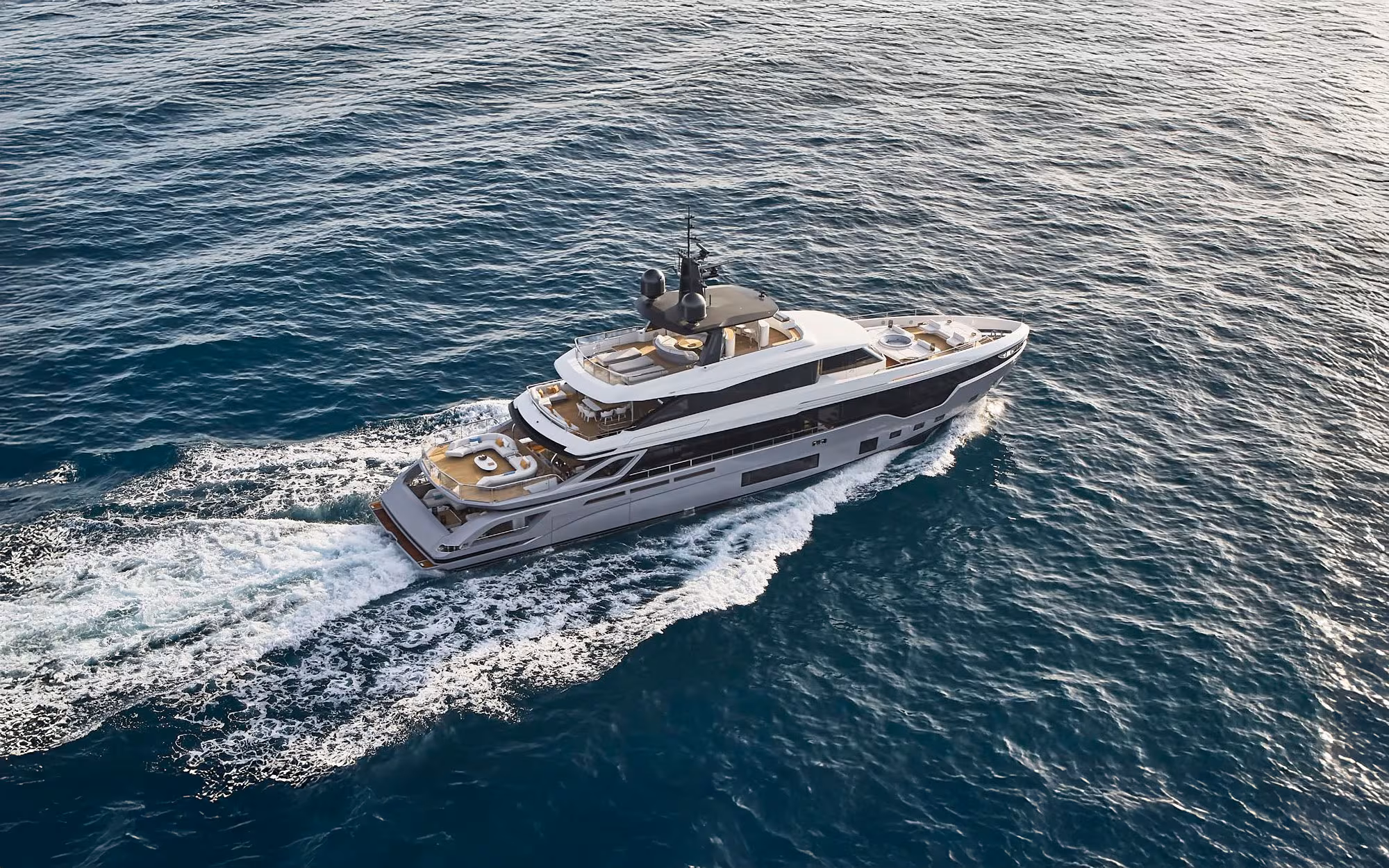 M/Y Blue Eyes 37.6m Azimut 2024