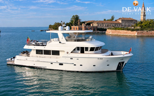 M/Y Favaro Yachts Explorer 76 2015 by De Valk Yacht Brokers