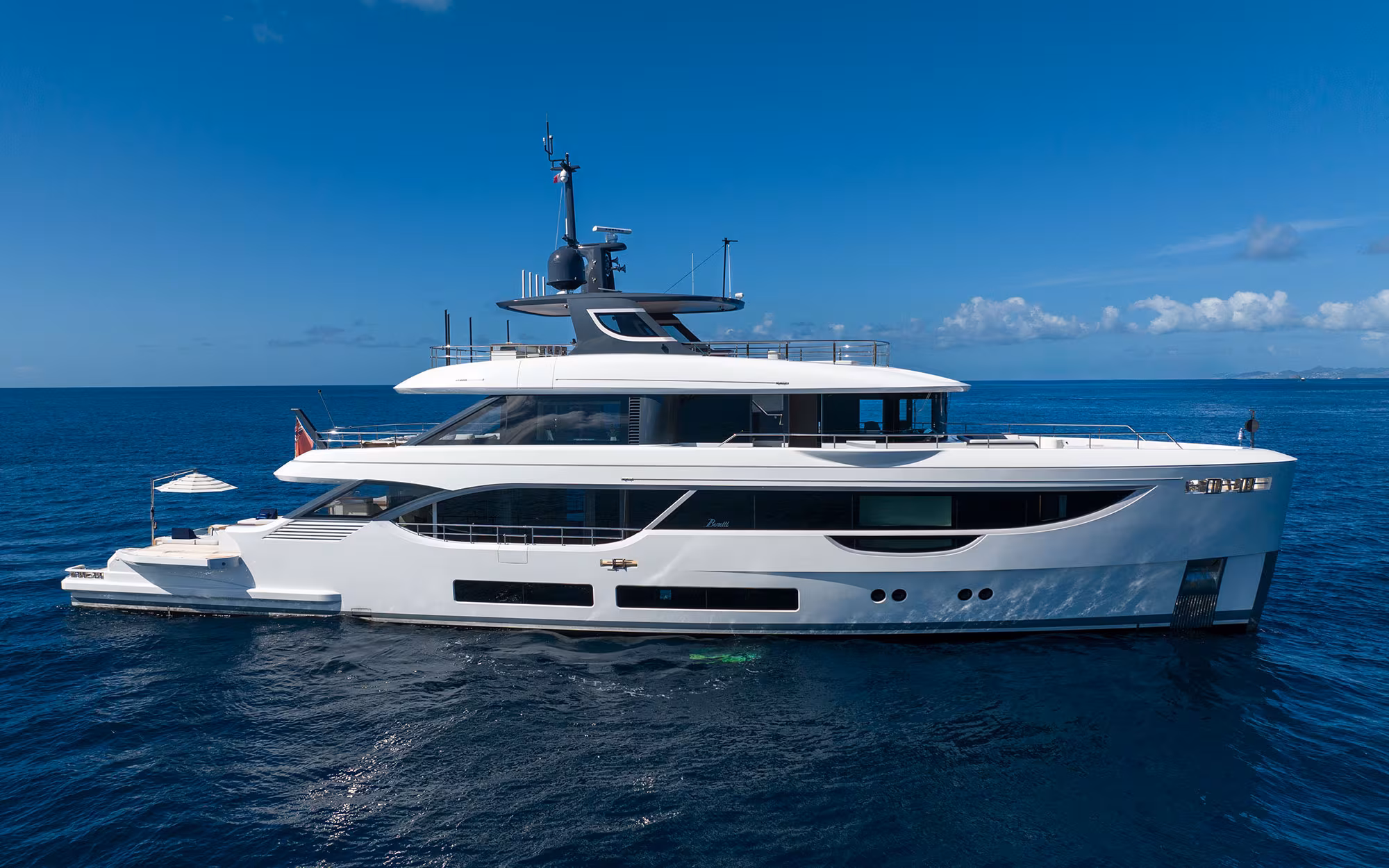 M/Y KINGS LAIR 34.4m (112'9