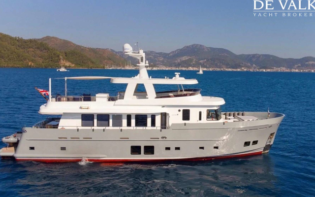 M/Y Konyak Mural Yachts 85 2022
