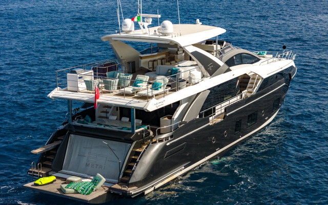 M/Y QUEEN ANA Azimut 88 2019