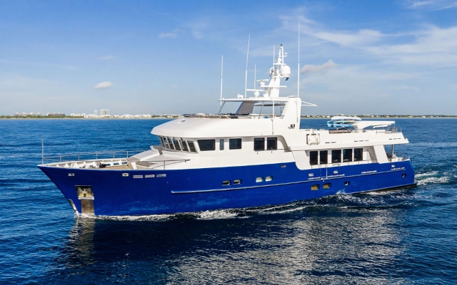Samsara 100' Overing 2017 by Denison Yachting