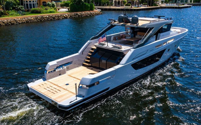 M/Y Snack Money 72' Bluegame 2023