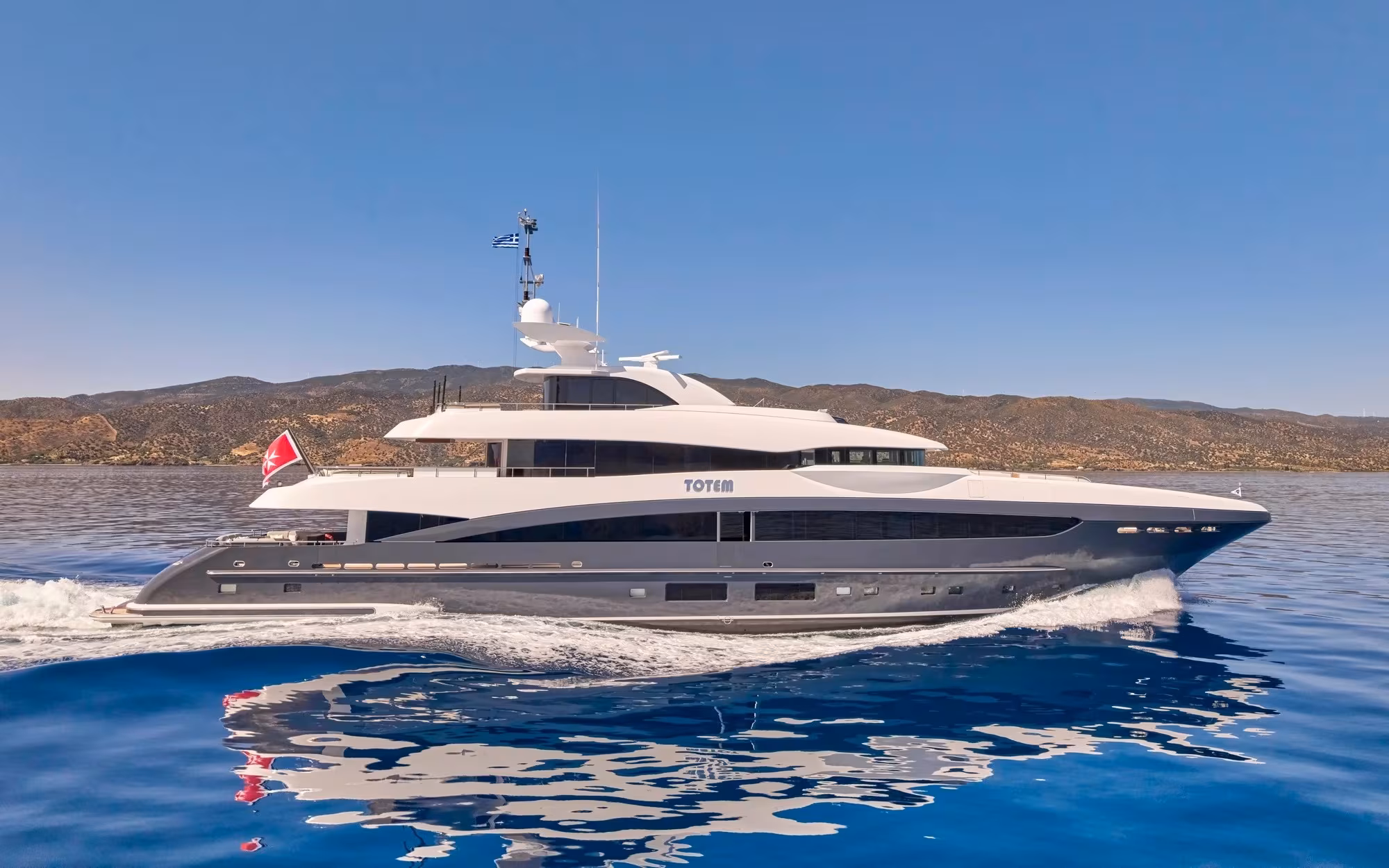 M/Y Totem 50.5m 165'8" Heesen 2010 by Ocean Independence