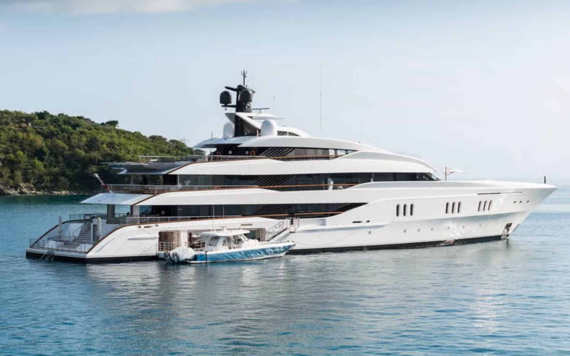 M/Y VANISH 71.5m 234'7" Feadship 2021