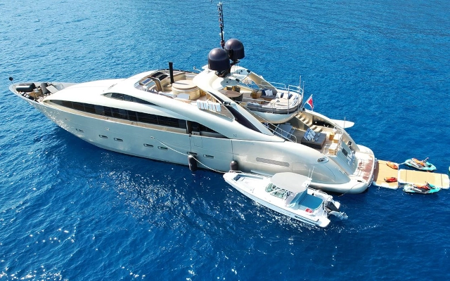 YCM 120' Isa 2006