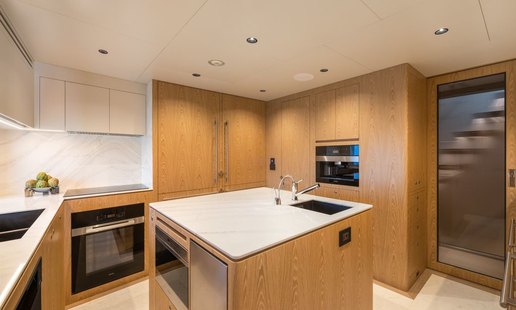 Horizon FD110 Hull 7 Galley