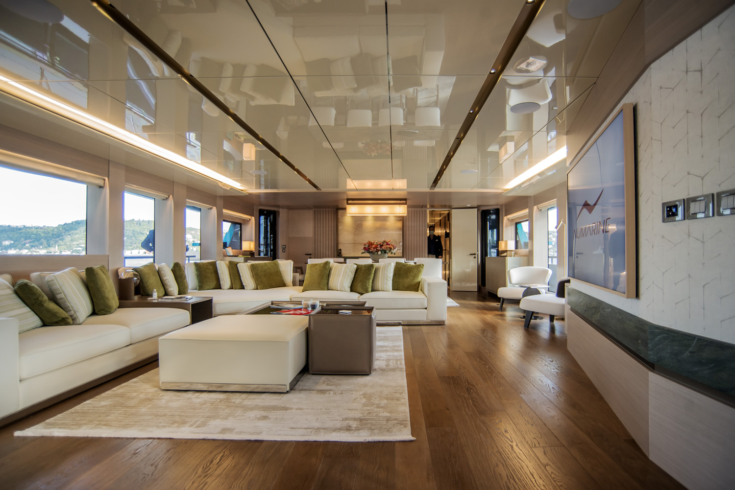 Numarine_launched first 32XP expedition yacht salon